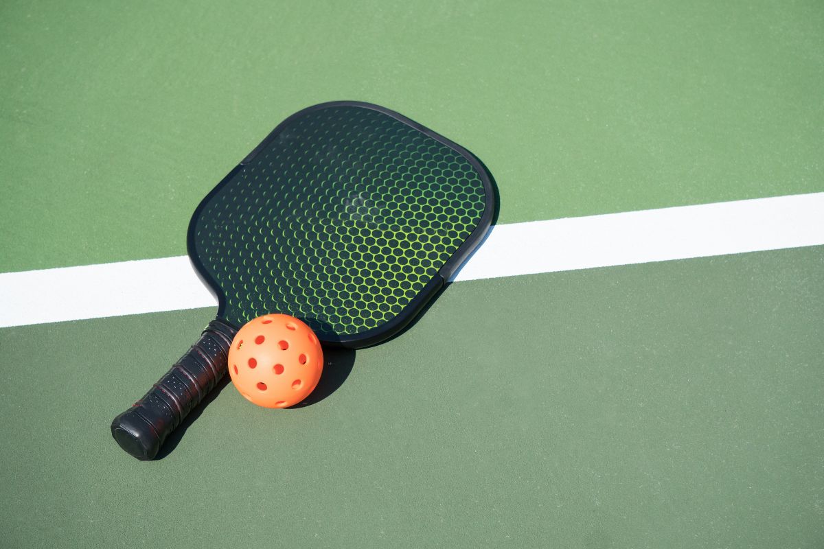 Choose a Pickleball Paddle for You
